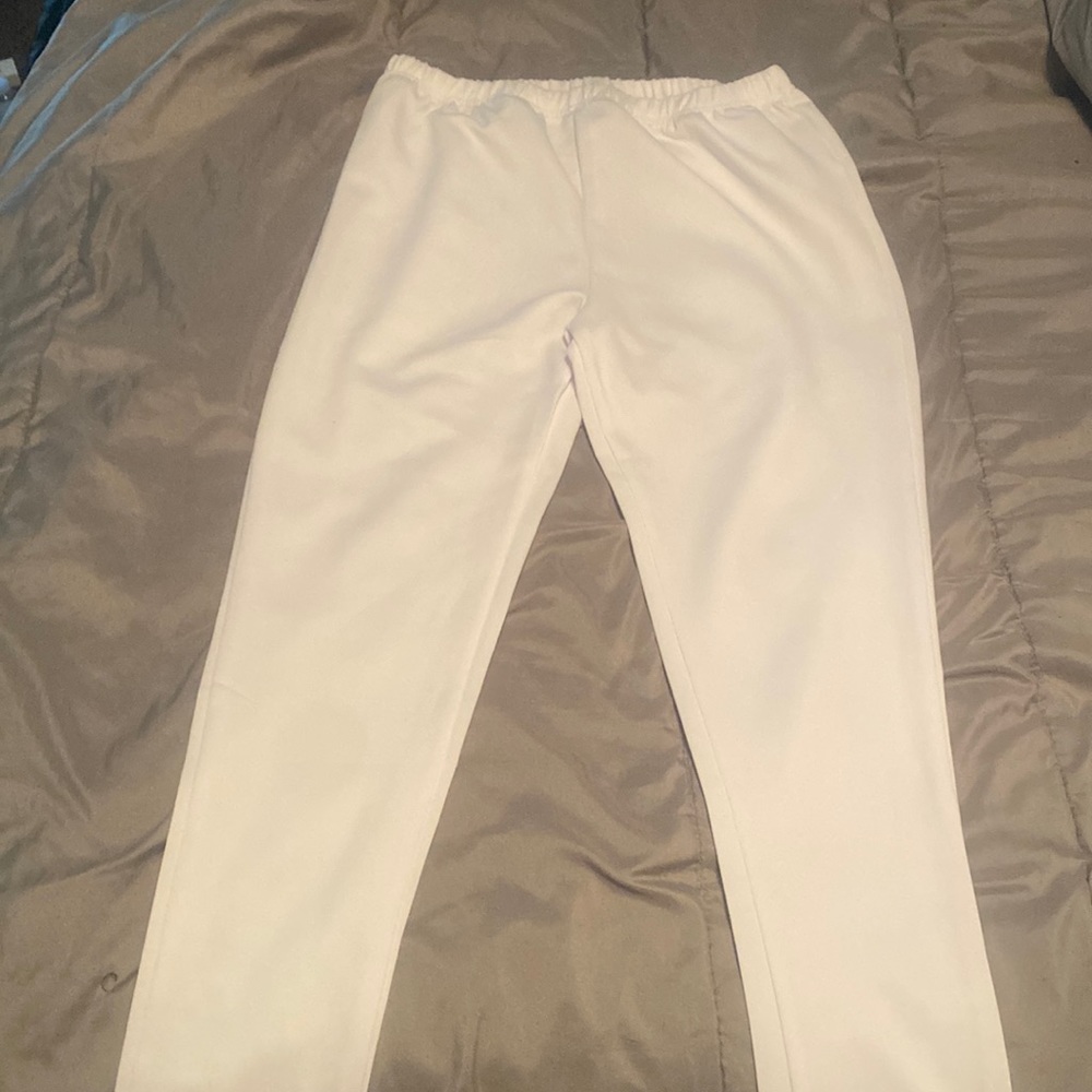 2 piece white pants set
